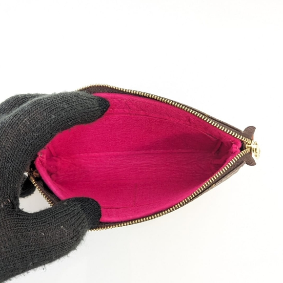 ✨️💎Authentic Louis Vuitton Mini Pochette Accessoires Monogram Bag - Picture 9 of 16